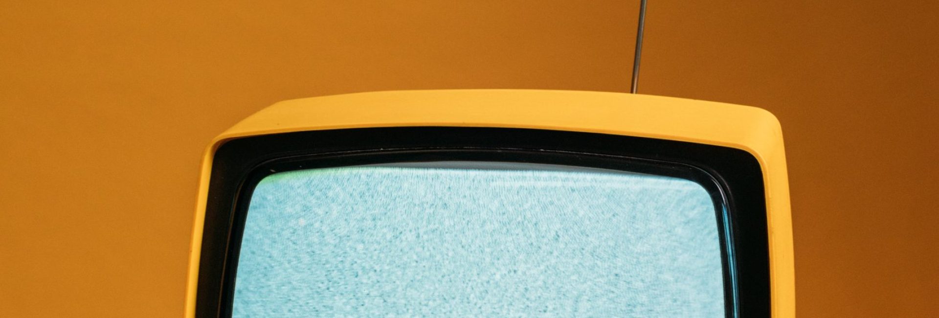 pexels-koolshooters-6976094